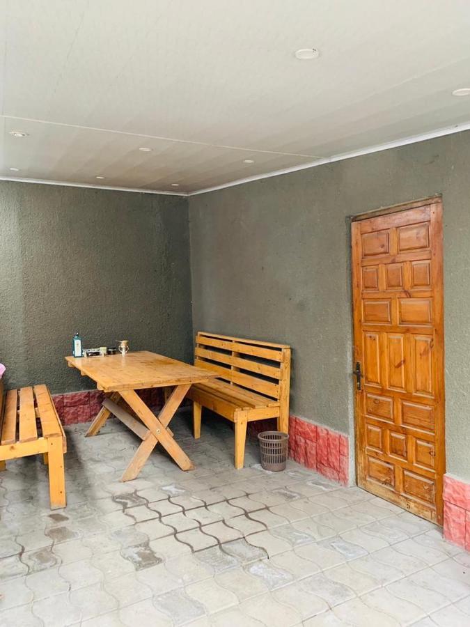 Ala-Bel Guesthouse Bishkek Exterior foto